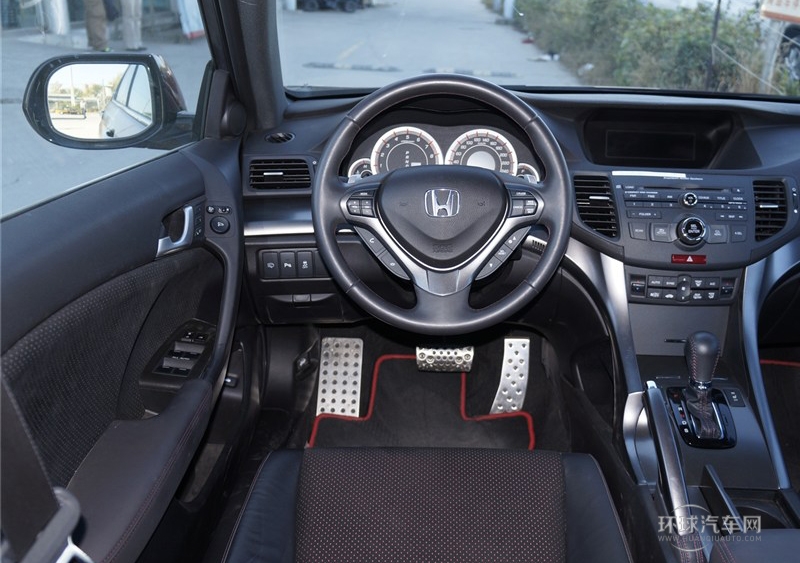 2013款 2.4L 尊貴版