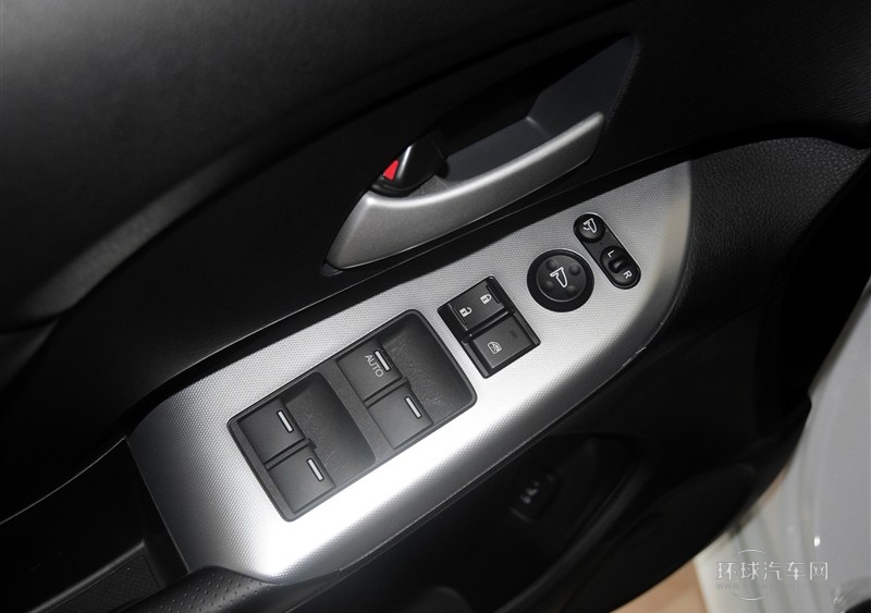 2014款 2.4L 運動版