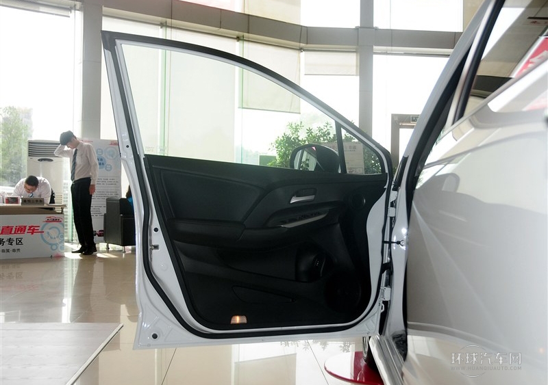 2014款 2.4L 運(yùn)動(dòng)版