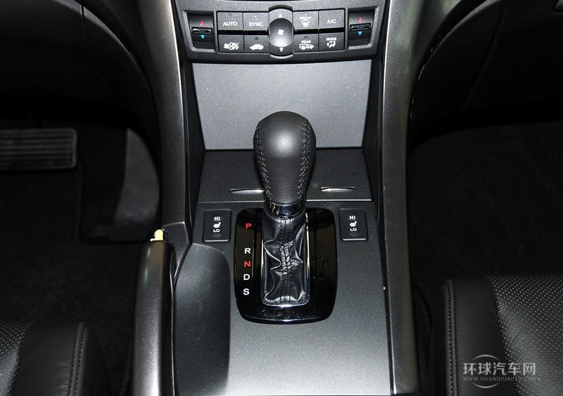 2013款 2.4L 豪華版