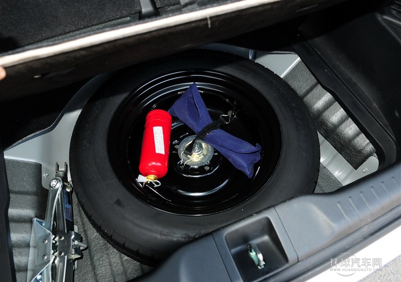 2014款 2.4L 明鑒領秀版