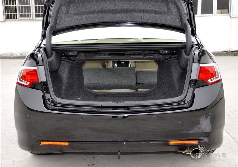 2013款 2.0L 豪華版