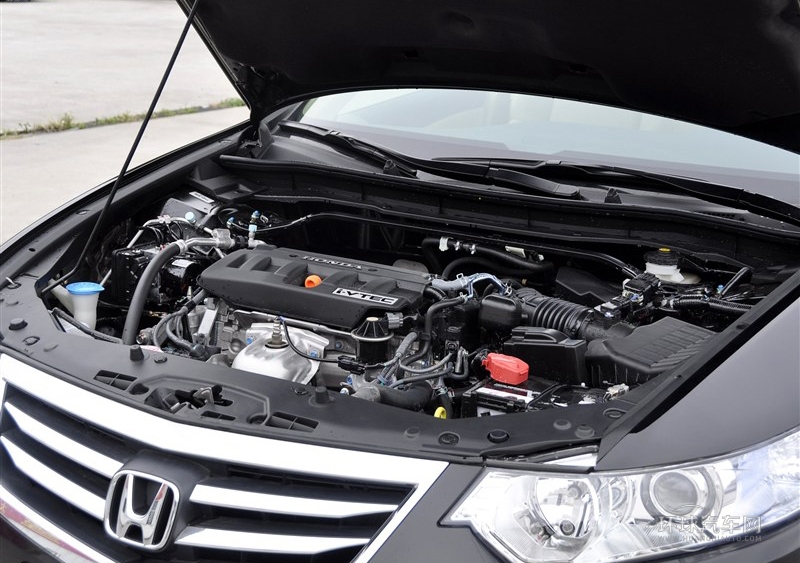 2013款 2.0L 豪華版