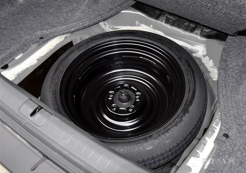 2013款 2.0L 豪華版