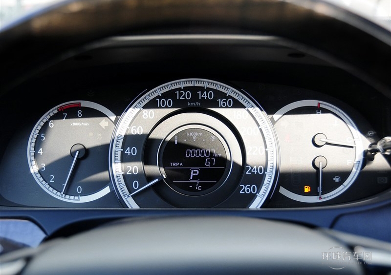 2014款 3.0L VTI 尊貴版