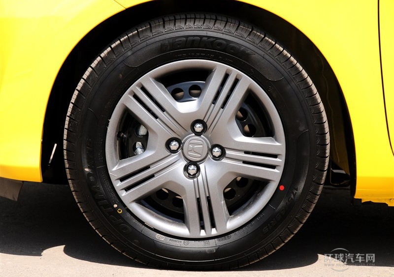 2011款 1.3L 自動舒適版