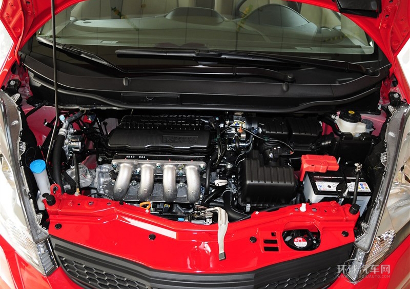 2011款 1.3L 手動舒適版
