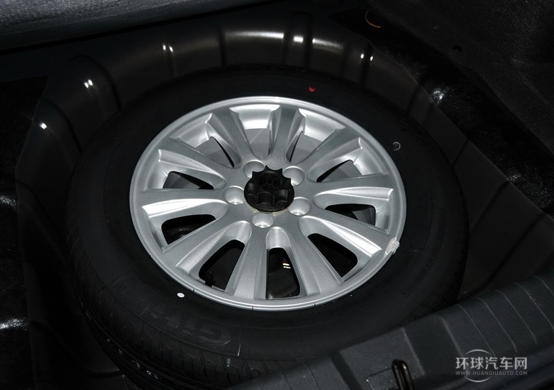 2012款 2.0L 手動(dòng)智雅版