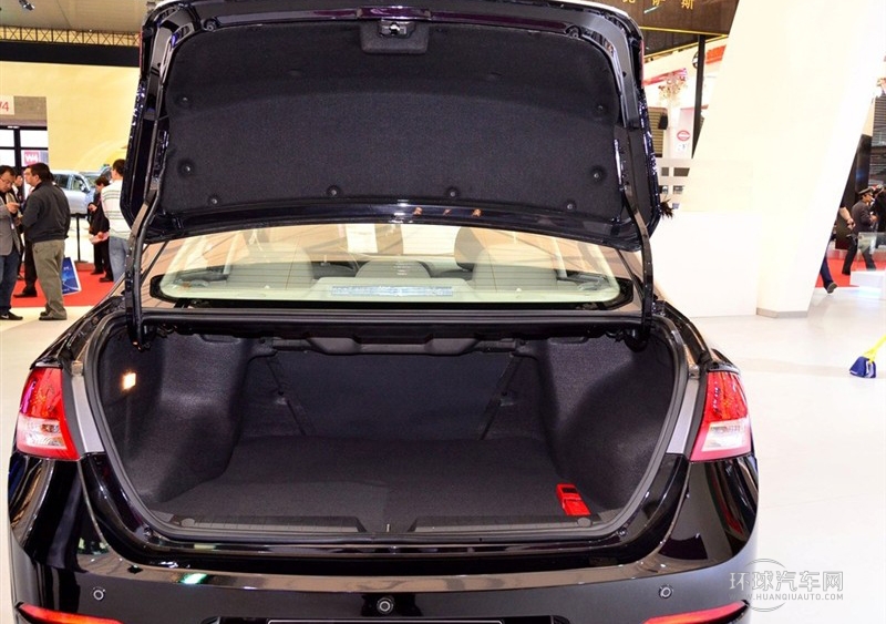 2012款 2.0L 手動智雅版