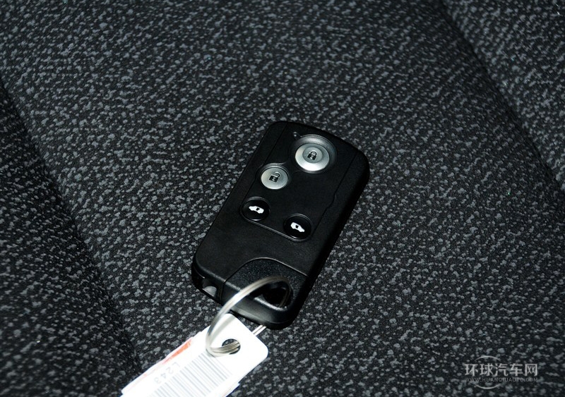 2012款 2.4L VTi豪華版