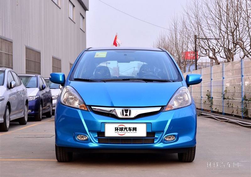 2011款 1.5L 自動全景天窗版