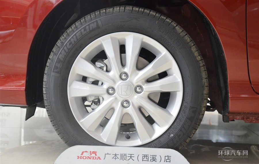 2012款 1.5L 自動旗艦版