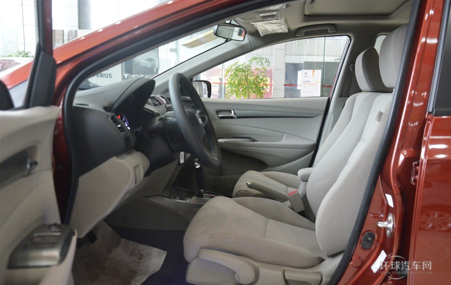 2012款 1.5L 自動旗艦版