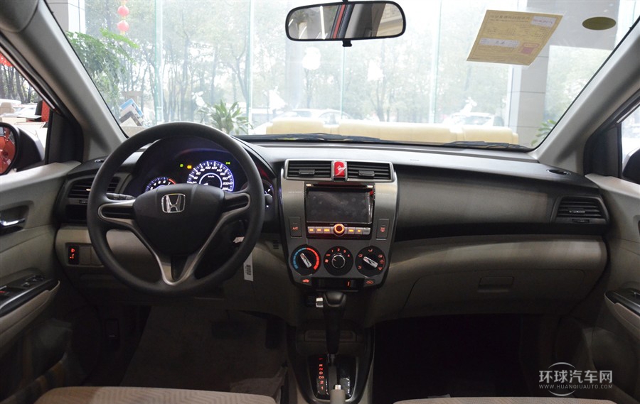 2012款 1.5L 自動旗艦版