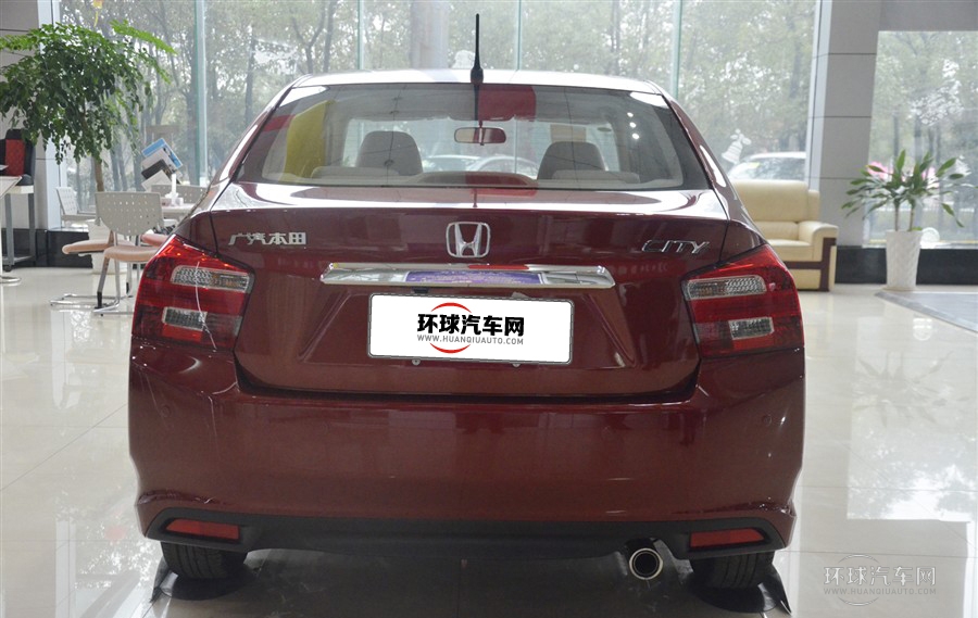 2012款 1.5L 自動(dòng)旗艦版