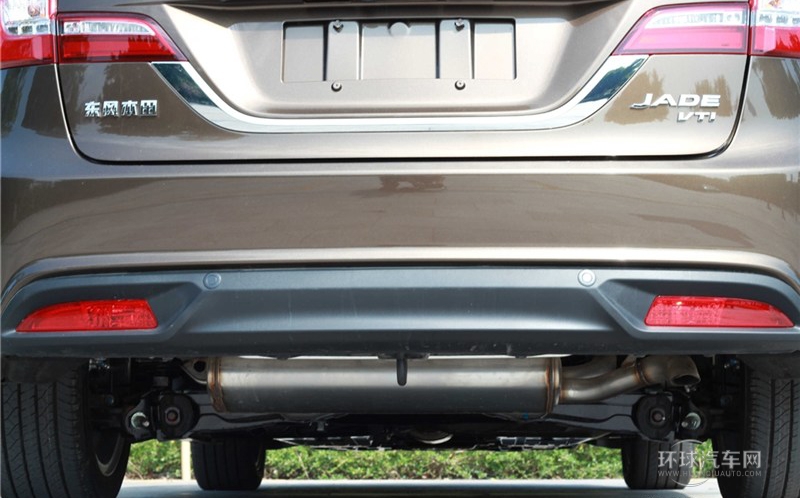2013款 1.8L CVT豪華版 6座