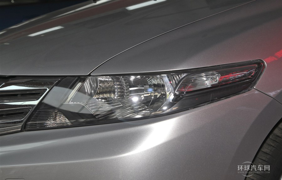 2012款 1.5L 自動精英版