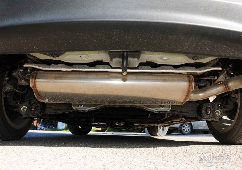 2013款 1.8L CVT豪華版 5座