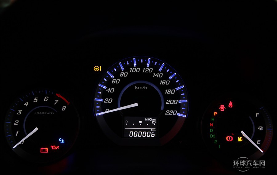 2012款 1.8L 自動舒適版