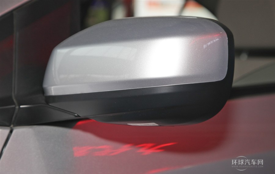 2012款 1.8L 自動舒適版