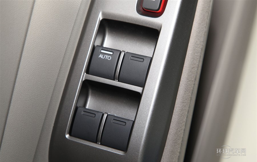 2014款 風(fēng)尚 1.5L 手動(dòng)精英版