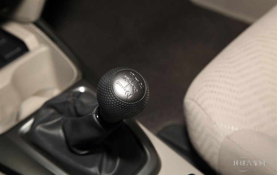 2014款 風(fēng)尚 1.5L 手動精英版