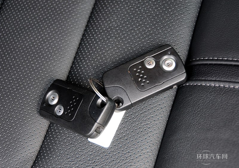 2012款 2.4L 豪華版