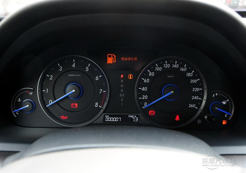 2012款 2.4L 豪華版