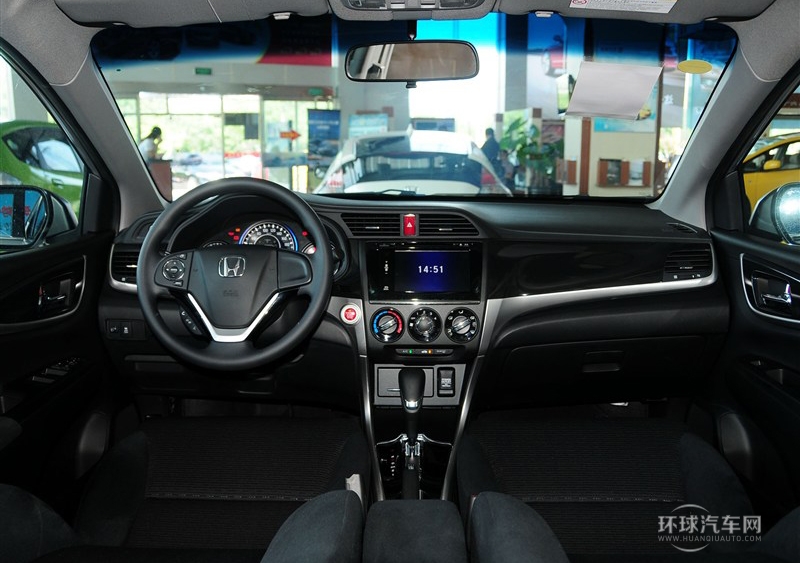 2013款 1.8L 自動豪華版