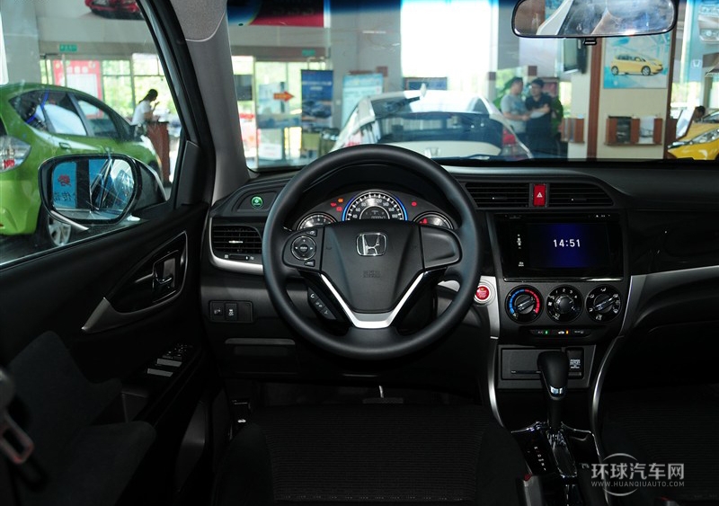 2013款 1.8L 自動豪華版