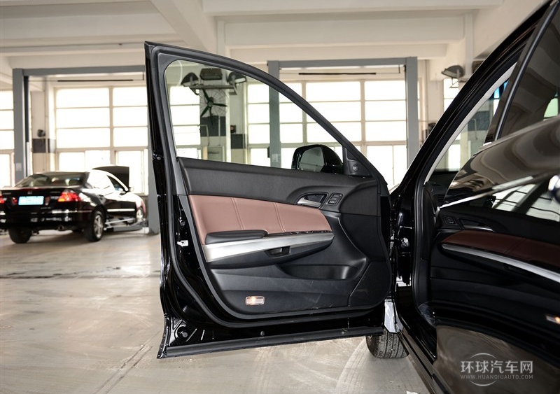 2014款 3.0L AWD尊貴導(dǎo)航版