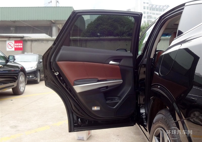 2014款 3.0L AWD尊貴版