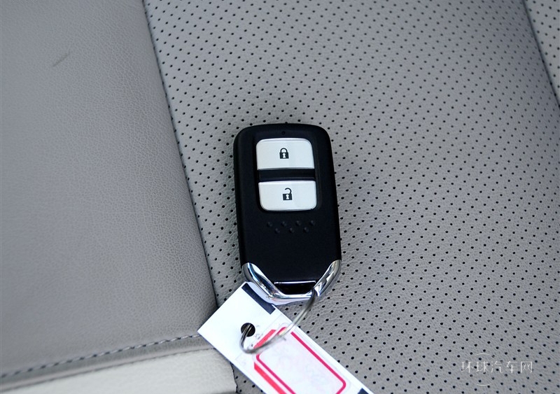 2014款 2.4L 豪華導(dǎo)航版