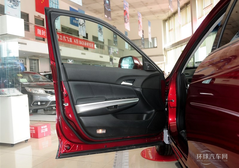 2014款 2.4L 豪華版