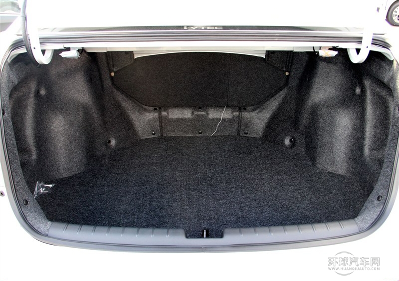 2013款 1.8L 手動舒適版