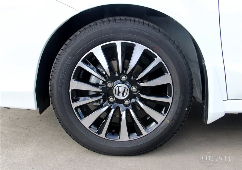 2013款 1.8L 手動舒適版