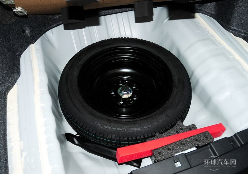 2013款 1.8L 手動舒適版