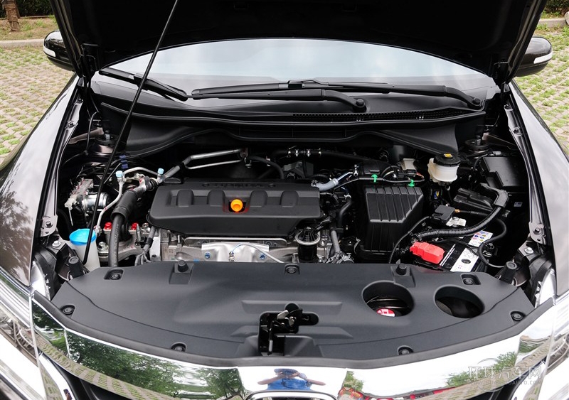 2013款 1.8L 自動旗艦版