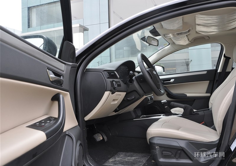 2014款 兩廂 1.6L 自動致悅增強型