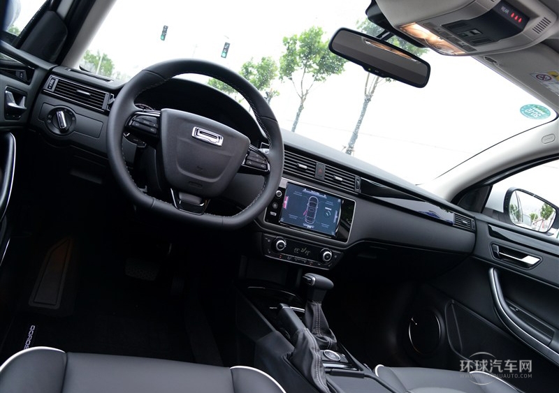 2014款 兩廂 1.6T 自動致臻型(白色)