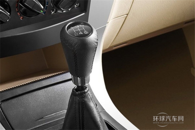 2013款 2.2L舒適型