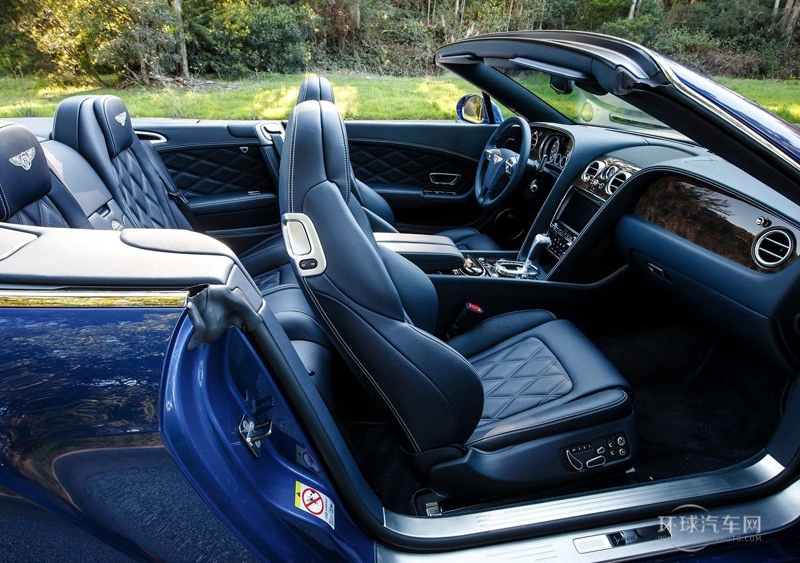 2013款 6.0T GT Speed 敞篷版