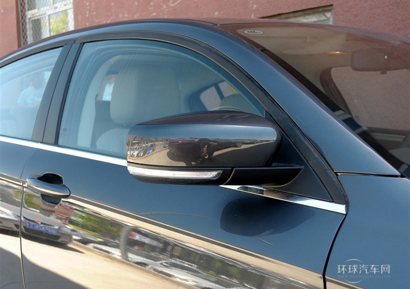 2014款 三廂 1.6L 自動致悅型