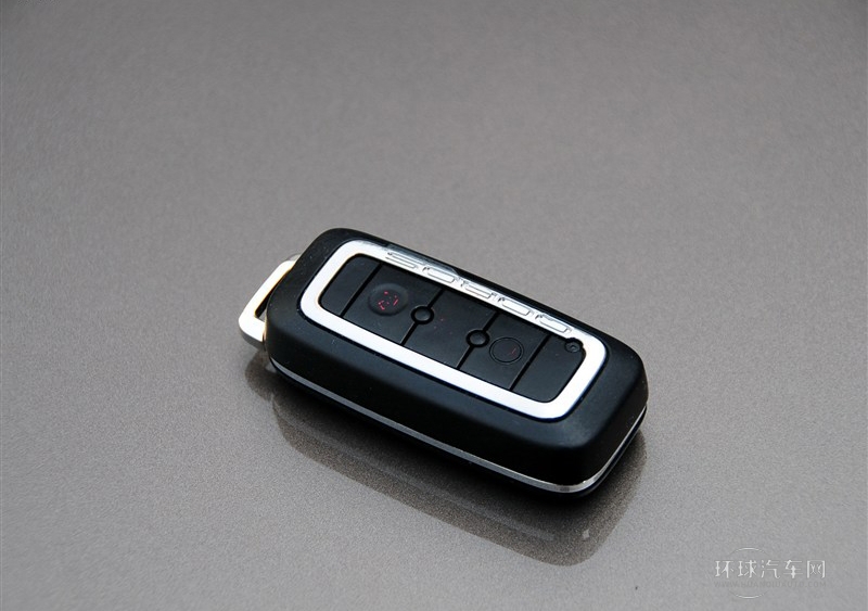 2014款 三廂 1.6T 自動(dòng)致臻型