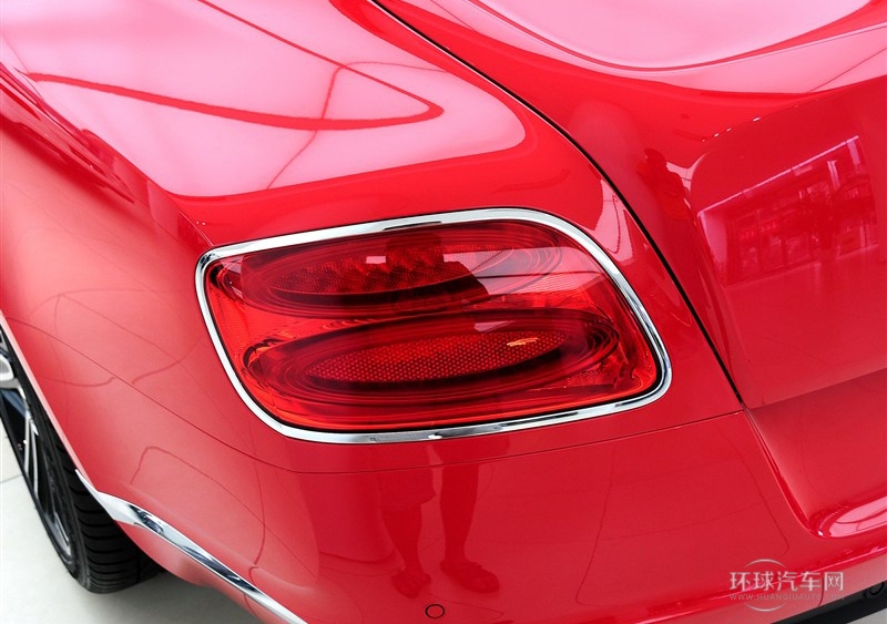 2014款 4.0T GT V8 S 尊貴版