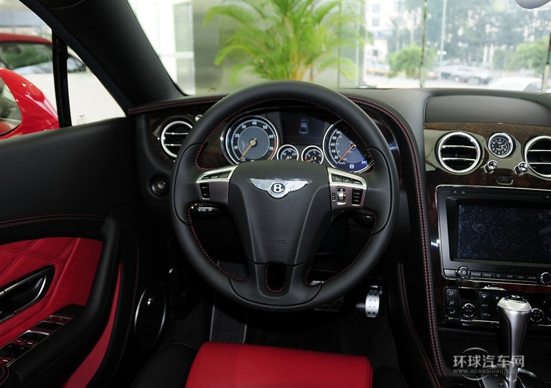 2014款 4.0T GT V8 S 尊貴版