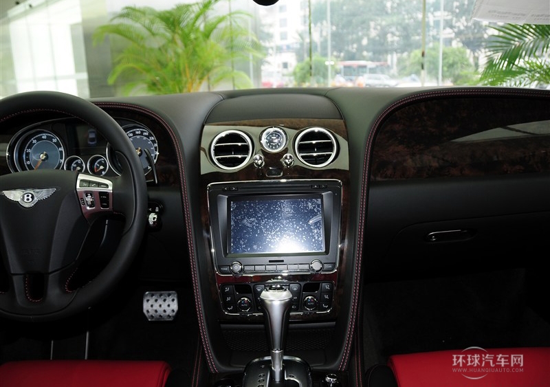 2014款 4.0T GT V8 S 尊貴版