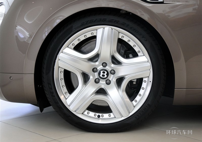 2013款 6.0T W12 MULLINER