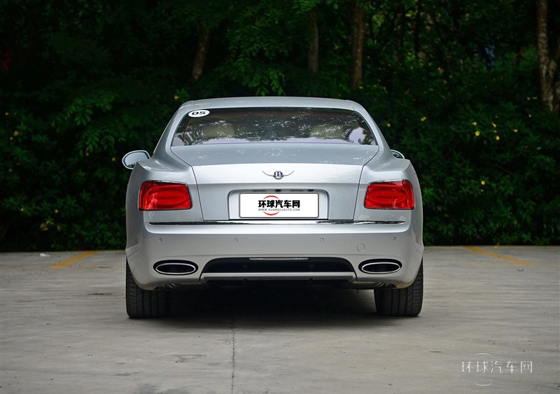 2013款 6.0T W12 豪華版