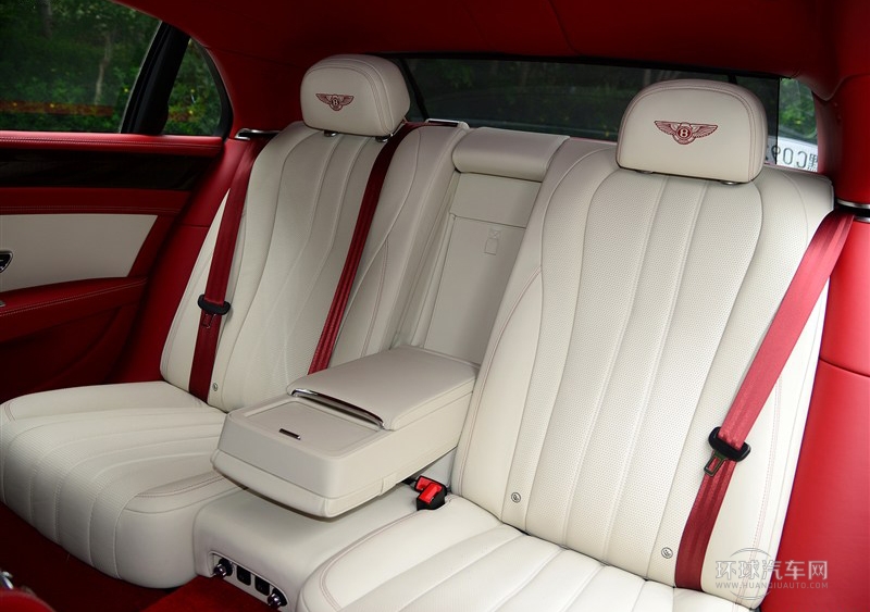 2013款 6.0T W12 豪華版